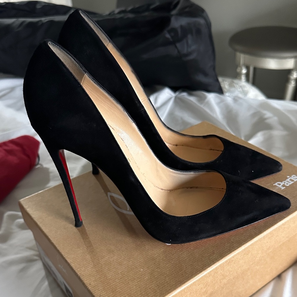 Christian Louboutin So Kates Suede Black Size 42